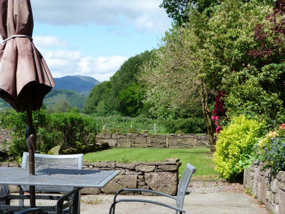Spacious Cottage - Walk To Crieff Exterior foto